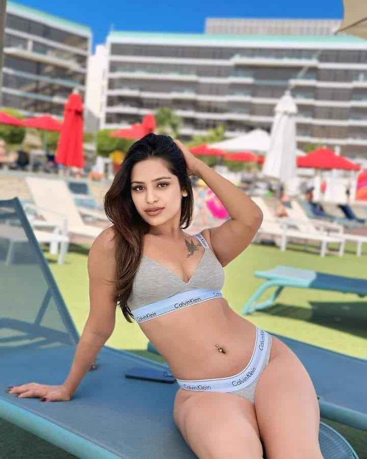 Pune call girls